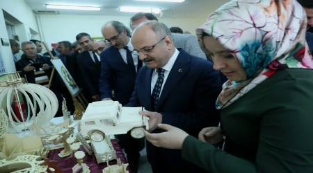 Kadnlara ve Engellilere Mesleki Beceri Kazandrma Projesinin Al Yapld