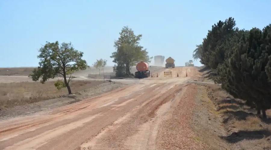 YENKENT-YAZIDERE YOLU DA BETON YOL OLUYOR