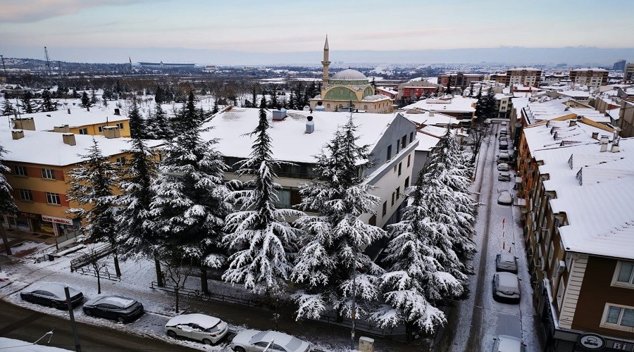 ESKEHRDE KAR YAII SONRASI KARTPOSTALLIK GRNTLER