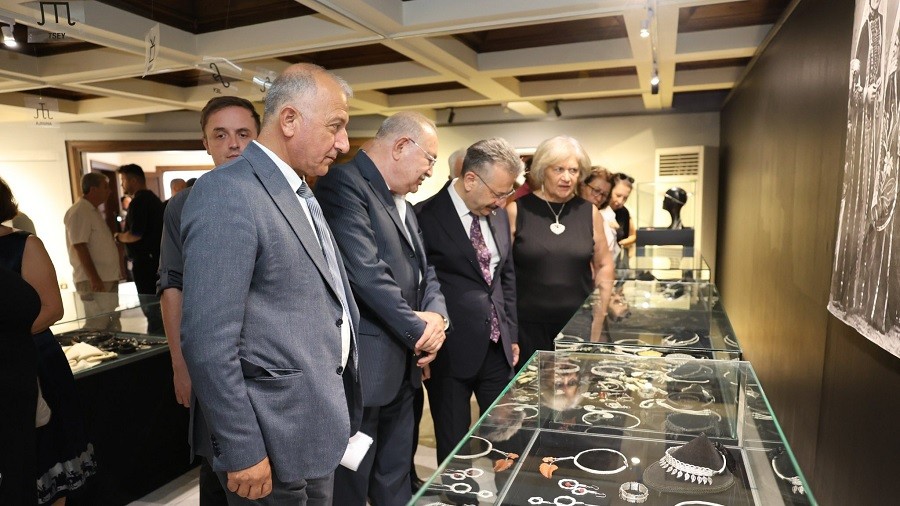 Kadim erkes El Sanatlar Sergisi Ald