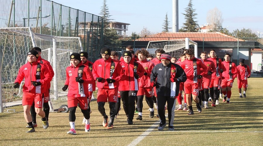 ESKEHRSPOR BOLUYA HAZIRLANIYOR