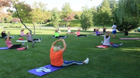 Odunpazarnda parklarda sabah sporu devam ediyor