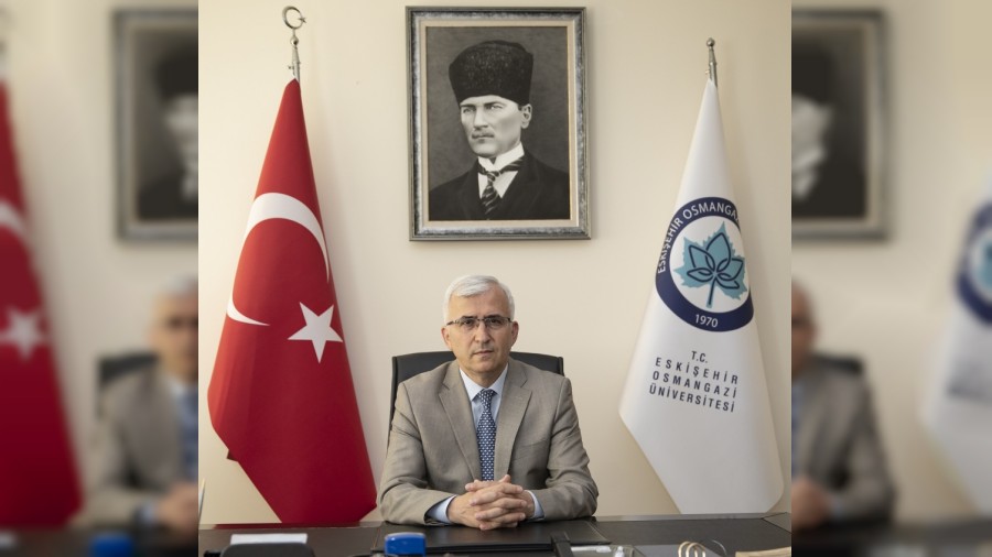 REKTR PROF. DR. KAML OLAKIN 30 AUSTOS ZAFER BAYRAMI MESAJI