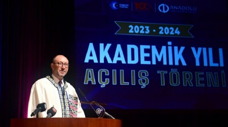  AKADEMK YIL TRENLE BALADI