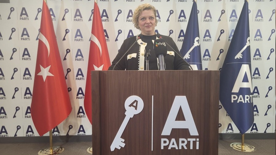 Toprak Dondu, Emek Dondu: iftiye Sahip kalm