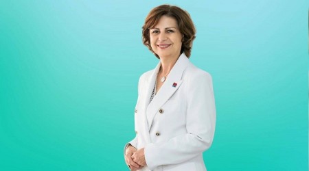 Bakan Sayn Aye nlcenin Zafer Bayram Mesaj